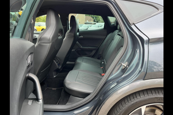 CUPRA Formentor 1.4 e-Hybrid VZ Performance PHEV 245pk | Wegklapbare trekhaak | Leder | Stoelverwarming | Virtual cockpit | 360° camerasysteem | Adaptive cruise control