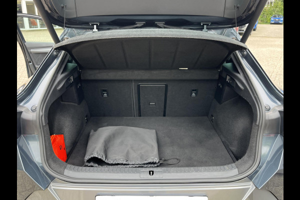 CUPRA Formentor 1.4 e-Hybrid VZ Performance PHEV 245pk | Wegklapbare trekhaak | Leder | Stoelverwarming | Virtual cockpit | 360° camerasysteem | Adaptive cruise control