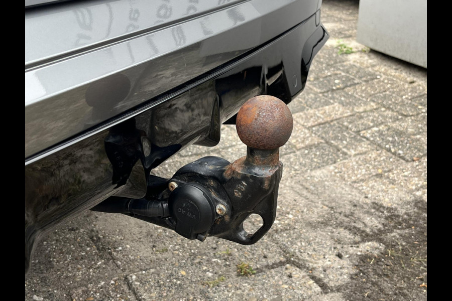 CUPRA Formentor 1.4 e-Hybrid VZ Performance PHEV 245pk | Wegklapbare trekhaak | Leder | Stoelverwarming | Virtual cockpit | 360° camerasysteem | Adaptive cruise control