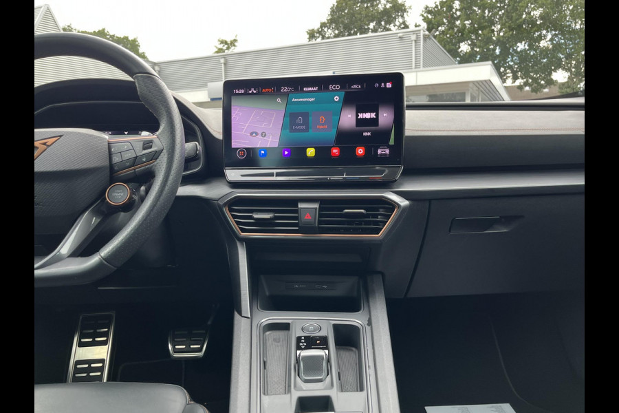 CUPRA Formentor 1.4 e-Hybrid VZ Performance PHEV 245pk | Wegklapbare trekhaak | Leder | Stoelverwarming | Virtual cockpit | 360° camerasysteem | Adaptive cruise control