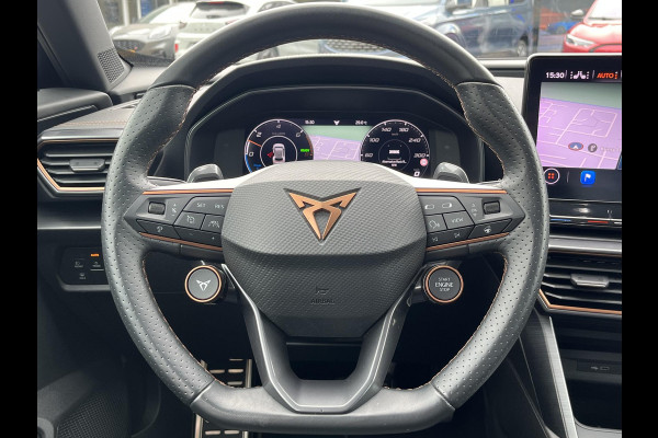 CUPRA Formentor 1.4 e-Hybrid VZ Performance PHEV 245pk | Wegklapbare trekhaak | Leder | Stoelverwarming | Virtual cockpit | 360° camerasysteem | Adaptive cruise control