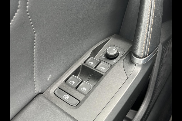 CUPRA Formentor 1.4 e-Hybrid VZ Performance PHEV 245pk | Wegklapbare trekhaak | Leder | Stoelverwarming | Virtual cockpit | 360° camerasysteem | Adaptive cruise control