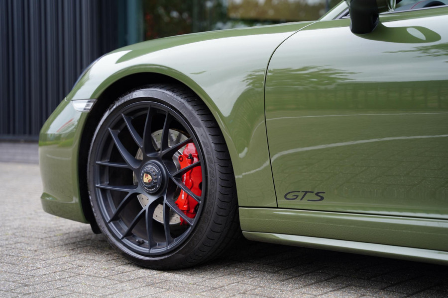 Porsche 911 Cabriolet 3.0 Carrera GTS P.T.S. Nato Green Burmester Lifting