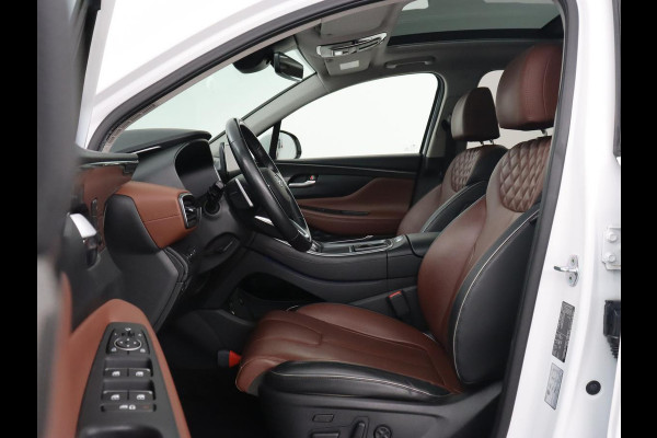 Hyundai Santa Fe 1.6 T-GDI PHEV Premium Sky | Panoramadak | Leder | Stoelventilatie | 360 Camera | Carplay | Head-Up | Memory | Achterbankverwarming | Navigatie | Krell Audio | Plug In