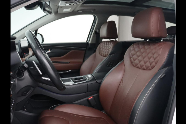 Hyundai Santa Fe 1.6 T-GDI PHEV Premium Sky | Panoramadak | Leder | Stoelventilatie | 360 Camera | Carplay | Head-Up | Memory | Achterbankverwarming | Navigatie | Krell Audio | Plug In
