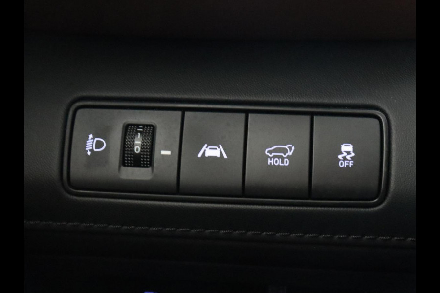 Hyundai Santa Fe 1.6 T-GDI PHEV Premium Sky | Panoramadak | Leder | Stoelventilatie | 360 Camera | Carplay | Head-Up | Memory | Achterbankverwarming | Navigatie | Krell Audio | Plug In