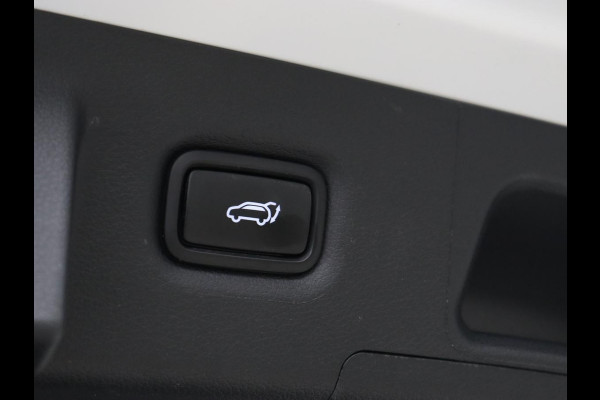 Hyundai Santa Fe 1.6 T-GDI PHEV Premium Sky | Panoramadak | Leder | Stoelventilatie | 360 Camera | Carplay | Head-Up | Memory | Achterbankverwarming | Navigatie | Krell Audio | Plug In