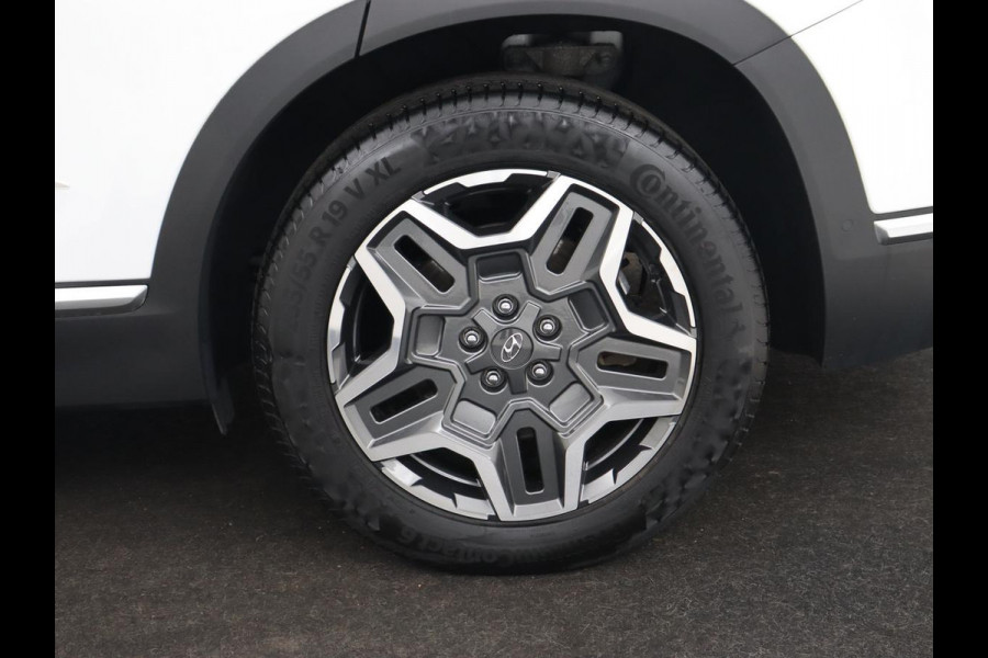 Hyundai Santa Fe 1.6 T-GDI PHEV Premium Sky | Panoramadak | Leder | Stoelventilatie | 360 Camera | Carplay | Head-Up | Memory | Achterbankverwarming | Navigatie | Krell Audio | Plug In