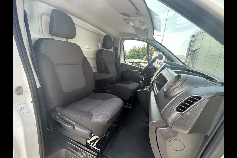 Renault Trafic 2.0 dCi 146 PK AUTOMAAT / L1H1 / 1e EIG. / 2X SCHUIFDEUR / AIRCO / CRUISE / NAVI / BLUETOOTH