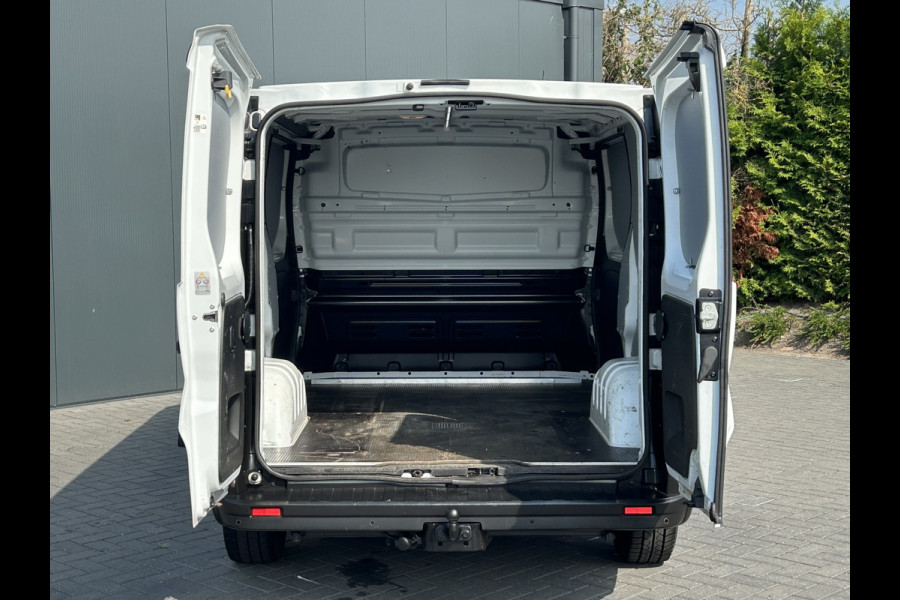 Renault Trafic 2.0 dCi 146 PK AUTOMAAT / L1H1 / 1e EIG. / 2X SCHUIFDEUR / AIRCO / CRUISE / NAVI / BLUETOOTH