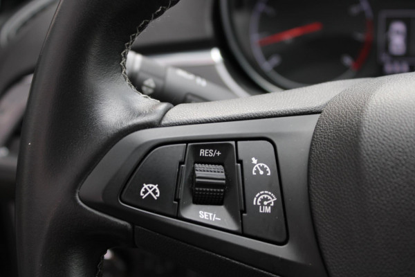 Opel Corsa 1.4 Online Edition Automaat Carplay Camera Nap