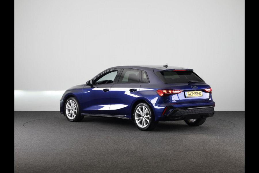Audi A3 Sportback 30 TFSI S edition 116 pk S-tronic | Verlengde garantie | Navigatie | Parkeersensoren (Park assist) | Achteruitrijcamera | Adaptieve cruise control | S-Line |