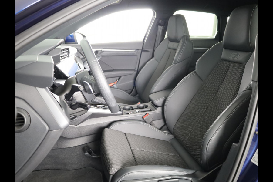 Audi A3 Sportback 30 TFSI S edition 116 pk S-tronic | Verlengde garantie | Navigatie | Parkeersensoren (Park assist) | Achteruitrijcamera | Adaptieve cruise control | S-Line |