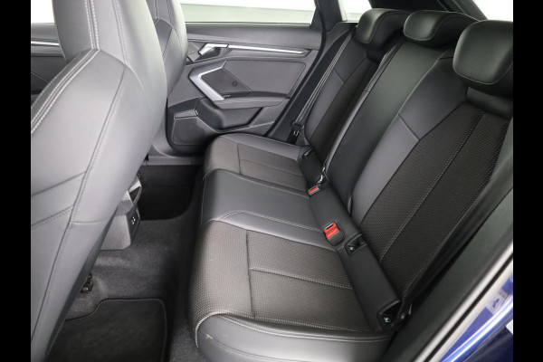 Audi A3 Sportback 30 TFSI S edition 116 pk S-tronic | Verlengde garantie | Navigatie | Parkeersensoren (Park assist) | Achteruitrijcamera | Adaptieve cruise control | S-Line |