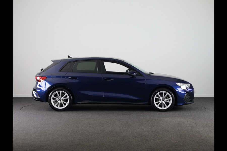 Audi A3 Sportback 30 TFSI S edition 116 pk S-tronic | Verlengde garantie | Navigatie | Parkeersensoren (Park assist) | Achteruitrijcamera | Adaptieve cruise control | S-Line |