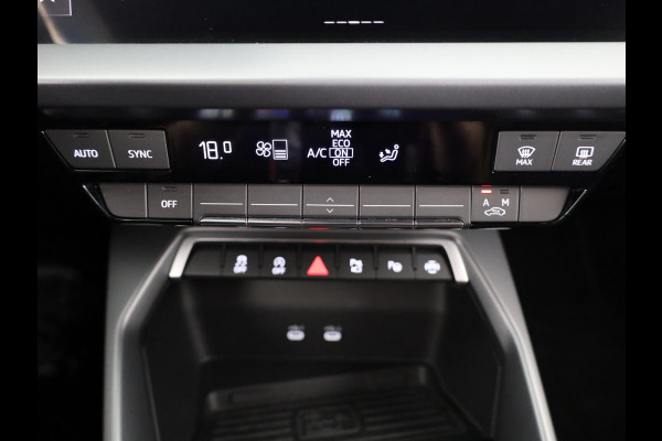 Audi A3 Sportback 30 TFSI S edition 116 pk S-tronic | Verlengde garantie | Navigatie | Parkeersensoren (Park assist) | Achteruitrijcamera | Adaptieve cruise control | S-Line |