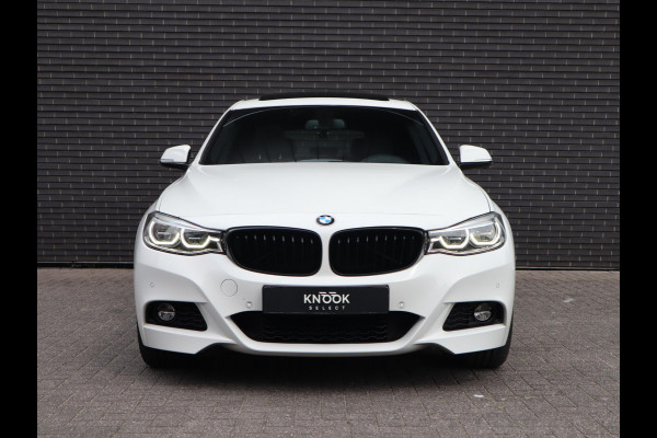 BMW 3-serie Gran Turismo 320i High Executive M Sport / Panodak / Sportleder / Comfort Access / BMW 3-serie Gran Turismo 320i High Executive M Sport / Panodak / Sportleder / Comfort Access /