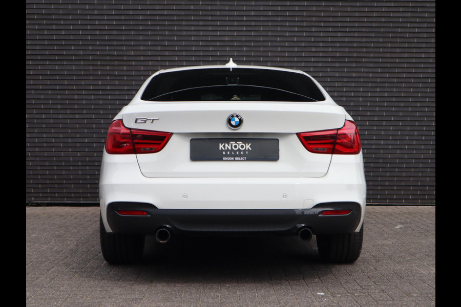 BMW 3-serie Gran Turismo 320i High Executive M Sport / Panodak / Sportleder / Comfort Access / BMW 3-serie Gran Turismo 320i High Executive M Sport / Panodak / Sportleder / Comfort Access /