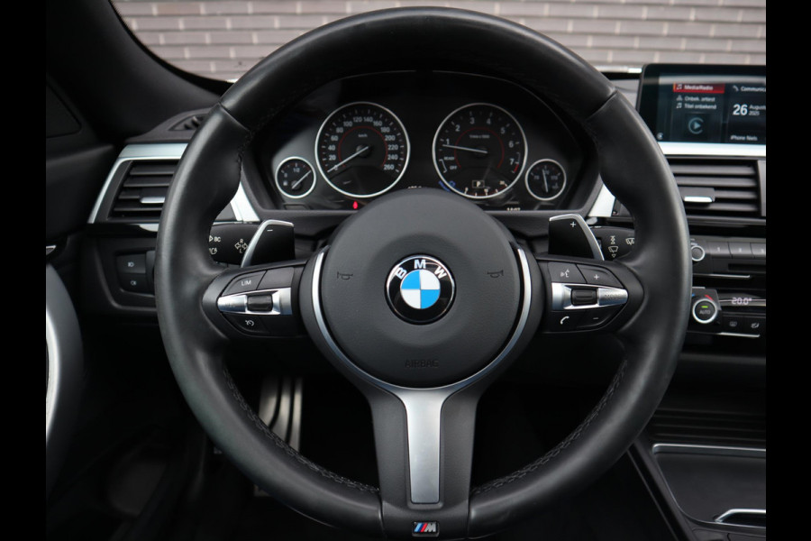 BMW 3-serie Gran Turismo 320i High Executive M Sport / Panodak / Sportleder / Comfort Access / BMW 3-serie Gran Turismo 320i High Executive M Sport / Panodak / Sportleder / Comfort Access /
