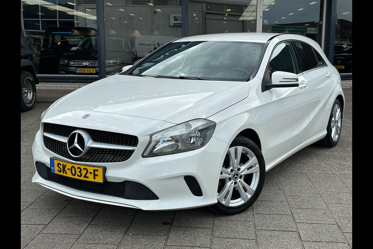 Mercedes-Benz A-Klasse 160 Automaat Mercedes-Benz A-Klasse 160 Automaat