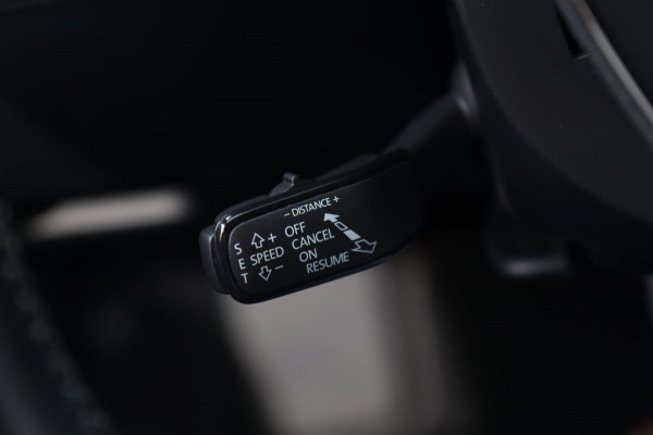 Škoda Superb Combi 1.5 TSI ACT / PANODAK / 2X MEMROY / ACC / CAMERA / KEYLESS