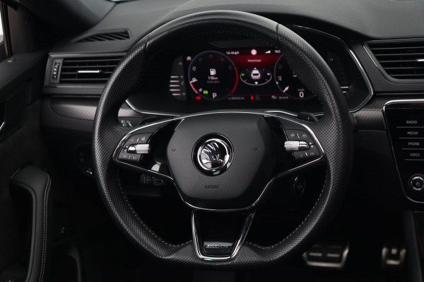 Škoda Superb Combi 1.5 TSI ACT / PANODAK / 2X MEMROY / ACC / CAMERA / KEYLESS
