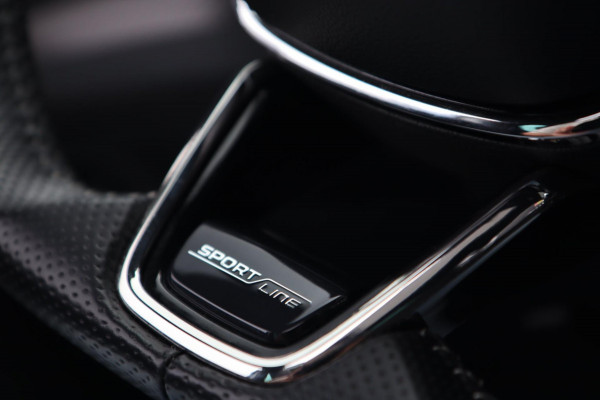 Škoda Superb Combi 1.5 TSI ACT / PANODAK / 2X MEMROY / ACC / CAMERA / KEYLESS