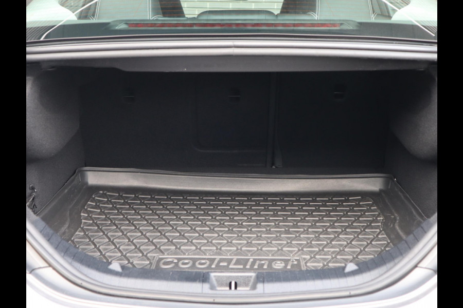 Mercedes-Benz CLA-Klasse 180 Ambition