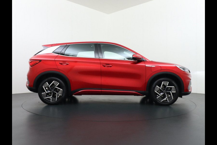 BYD ATTO 3 Design 60 kWh COMFORT VAN: 28.900,- VOOR: 26.330,- UW HERFSTVOORDEEL: 2.570,-  | RIJKLAAR INCL. FABR. GARANTIE T/M 2029 | AANDRIJFLIJN EN ACCU ZELFS T/M 2031