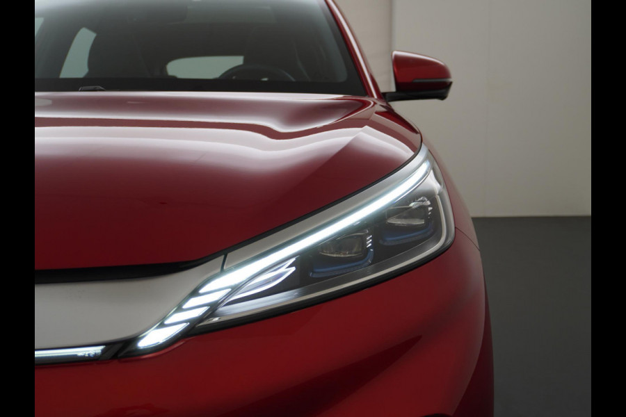 BYD ATTO 3 Design 60 kWh COMFORT VAN: 28.900,- VOOR: 26.330,- UW HERFSTVOORDEEL: 2.570,-  | RIJKLAAR INCL. FABR. GARANTIE T/M 2029 | AANDRIJFLIJN EN ACCU ZELFS T/M 2031