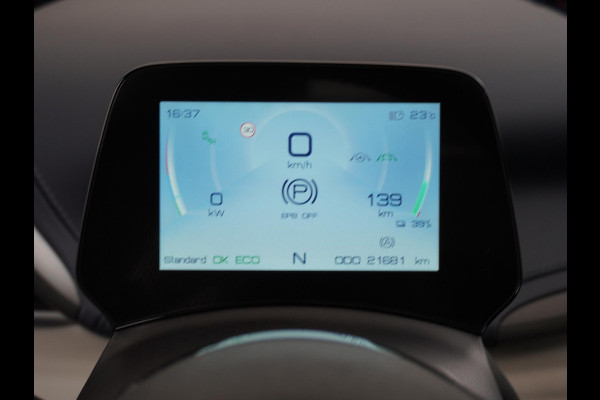 BYD ATTO 3 Design 60 kWh COMFORT VAN: 28.900,- VOOR: 26.330,- UW HERFSTVOORDEEL: 2.570,-  | RIJKLAAR INCL. FABR. GARANTIE T/M 2029 | AANDRIJFLIJN EN ACCU ZELFS T/M 2031