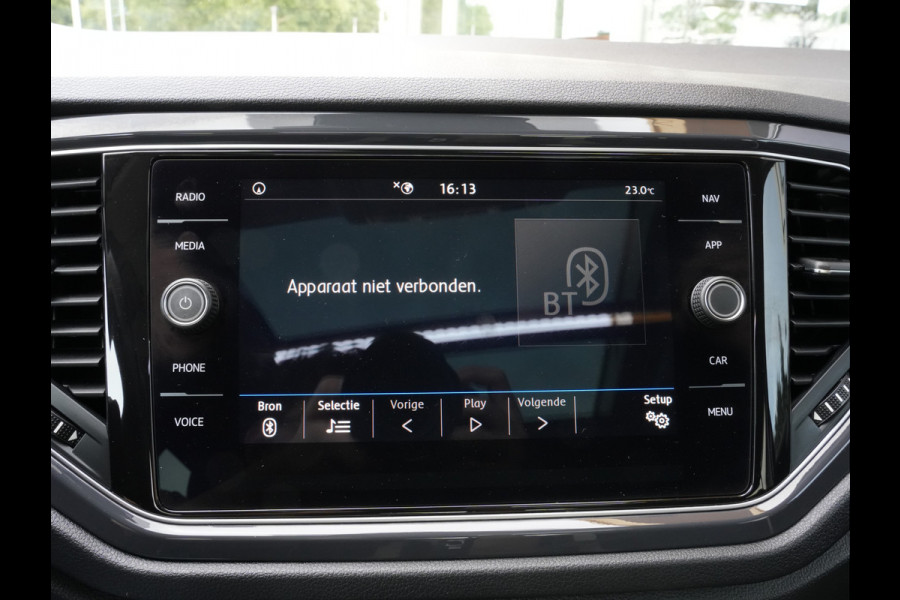 Volkswagen T-Roc 1.5 TSI Sport | Navigatie | LED | Panorama Dak | DAB | Climate Control