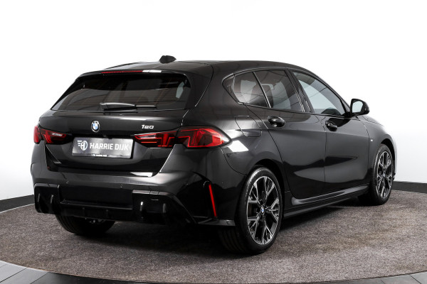BMW 1-serie 120 M Sport - Automaat | Dig. Cockpit | Adapt. Cruise | Stoelverw. | PDC | Camera | NAV + App. Connect | ECC | DAB | LM 18" | 9623