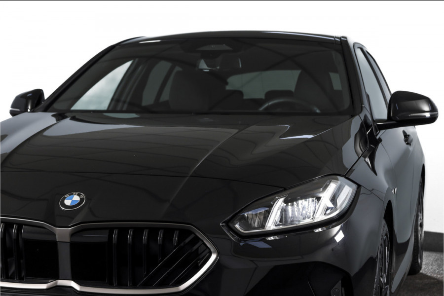 BMW 1-serie 120 M Sport - Automaat | Dig. Cockpit | Adapt. Cruise | Stoelverw. | PDC | Camera | NAV + App. Connect | ECC | DAB | LM 18" | 9623