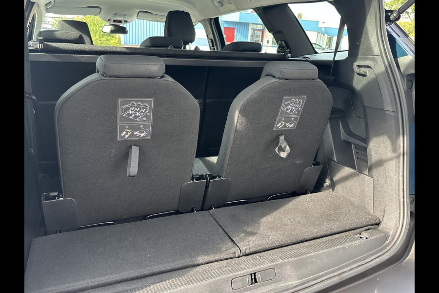 Peugeot 5008 1.2 PureTech Blue Lease Active | 7-zitter | trekhaak