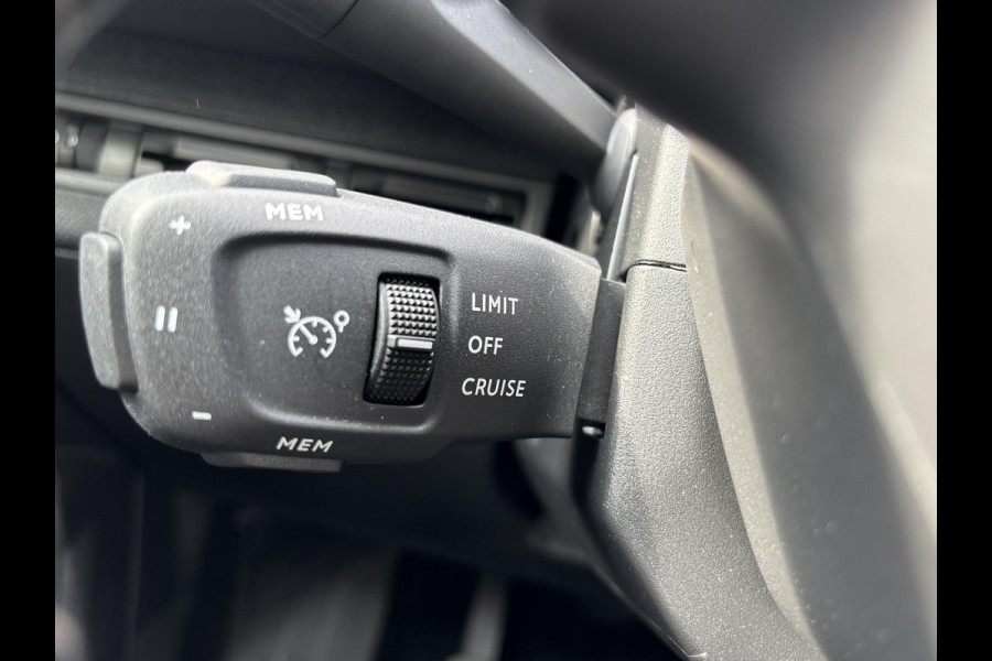 Peugeot 5008 1.2 PureTech Blue Lease Active | 7-zitter | trekhaak