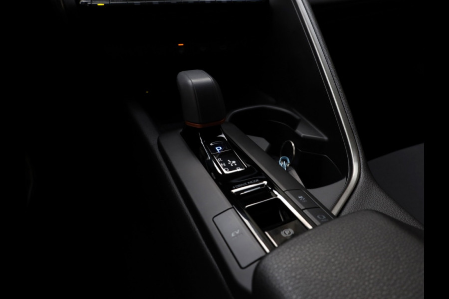 Toyota C-HR 2.0 Hybrid 200 Dynamic | Stoelverwarming | El. Achterklep |