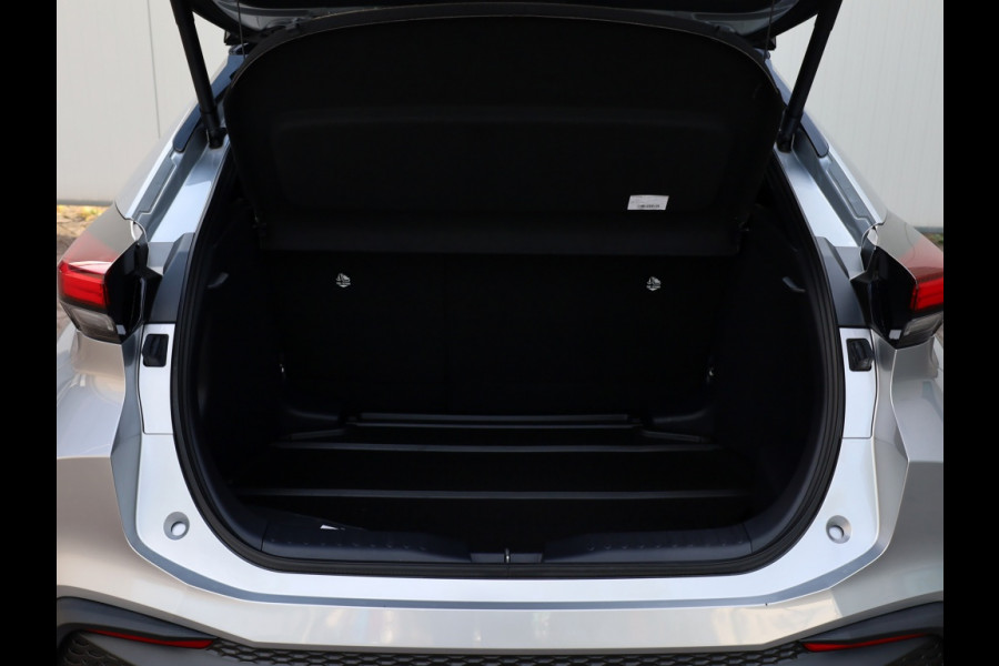 Toyota C-HR 2.0 Hybrid 200 Dynamic | Stoelverwarming | El. Achterklep |