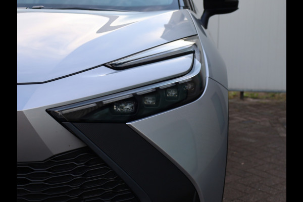 Toyota C-HR 2.0 Hybrid 200 Dynamic | Stoelverwarming | El. Achterklep |