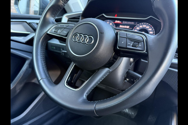 Audi A1 Sportback 25 TFSI S-Tronic Automaat / Apple-Carplay - Android / NED-A1 / PDC / Facturen onderhoud aanwezig / Cruise-C