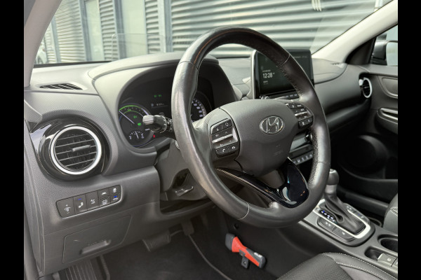 Hyundai Kona BWJ 2020 | 1.6 GDI 142PK HEV Premium | TREKHAAK | LEER | CAMERA A | CARPLAY | CLIMA | NAVI | AD CRUISE |