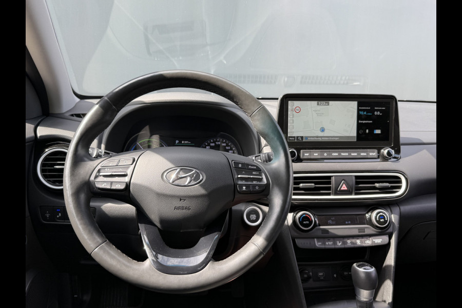 Hyundai Kona BWJ 2020 | 1.6 GDI 142PK HEV Premium | TREKHAAK | LEER | CAMERA A | CARPLAY | CLIMA | NAVI | AD CRUISE |