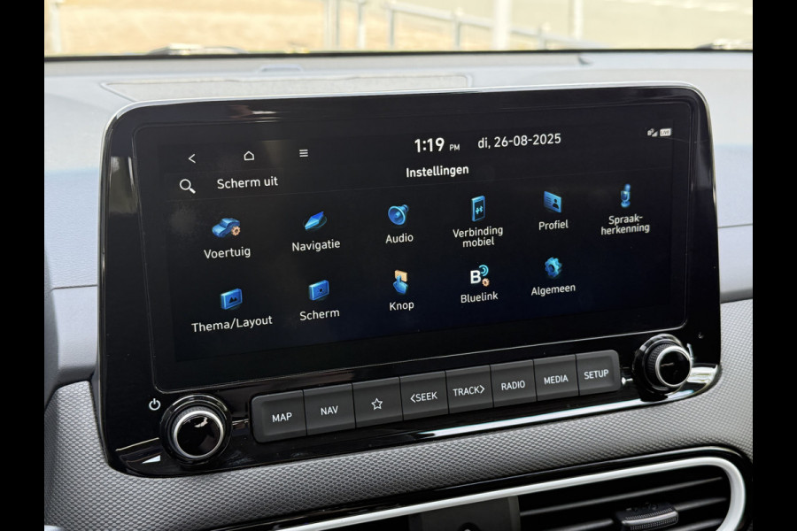 Hyundai Kona BWJ 2020 | 1.6 GDI 142PK HEV Premium | TREKHAAK | LEER | CAMERA A | CARPLAY | CLIMA | NAVI | AD CRUISE |