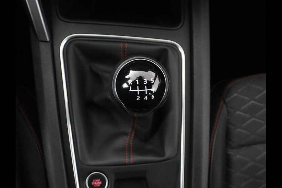 Seat Leon 1.5 TSI FR Intens | Stoelverwarming | Camera | Keyless | Stuurverwarming | Carplay | Digital Cockpit | Full LED