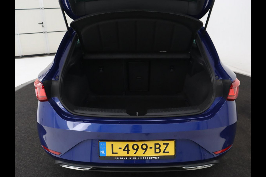 Seat Leon 1.5 TSI FR Intens | Stoelverwarming | Camera | Keyless | Stuurverwarming | Carplay | Digital Cockpit | Full LED