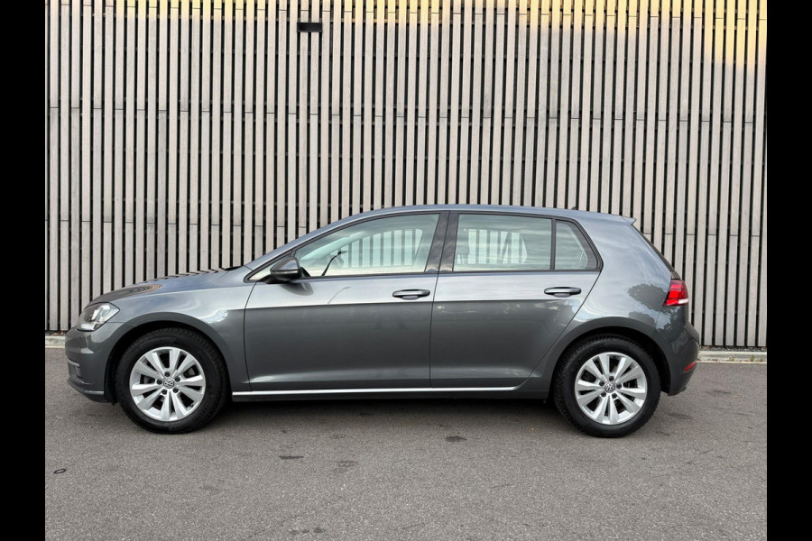 Volkswagen Golf 1.0 TSI Comfortline - apple carplay