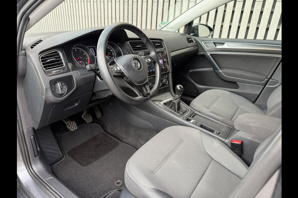 Volkswagen Golf 1.0 TSI Comfortline - apple carplay