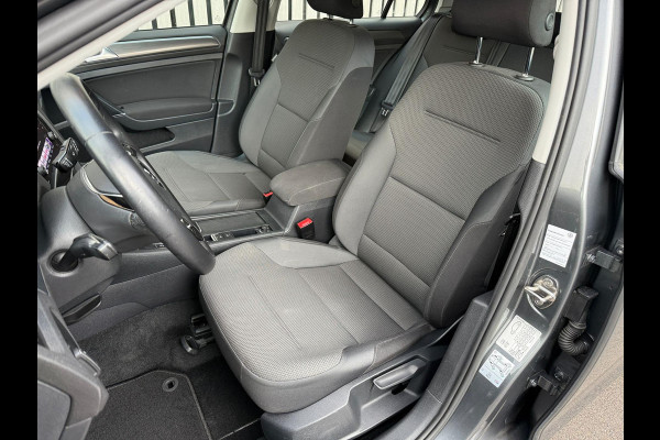 Volkswagen Golf 1.0 TSI Comfortline - apple carplay