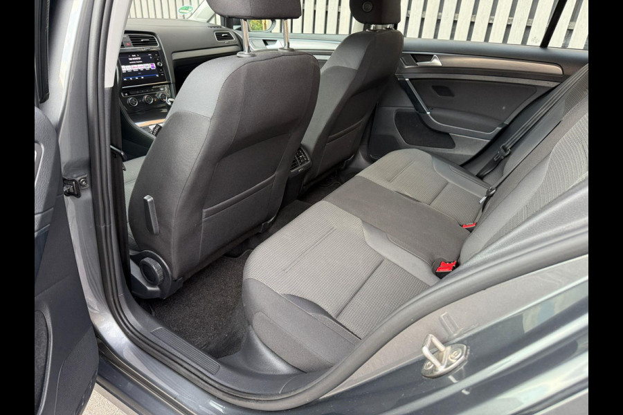 Volkswagen Golf 1.0 TSI Comfortline - apple carplay