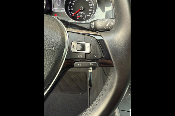 Volkswagen Golf 1.0 TSI Comfortline - apple carplay